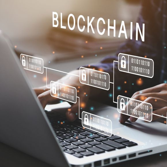 ¿Cómo la tecnología blockchain puede contribuir en el sector de la salud?  